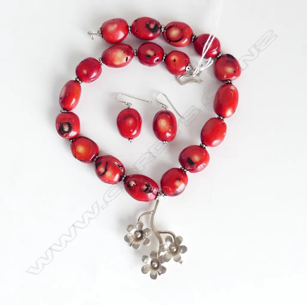 DYED RED CORAL NECKLACE AND EARRINGS - SILVER FITTINGS Image 1++