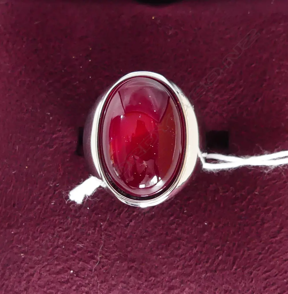 SILVER TONE OVAL RING WITH RED STONE Image 1++