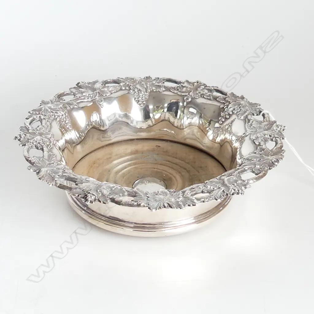 SILVER PLATE WINE COASTER Image 1++