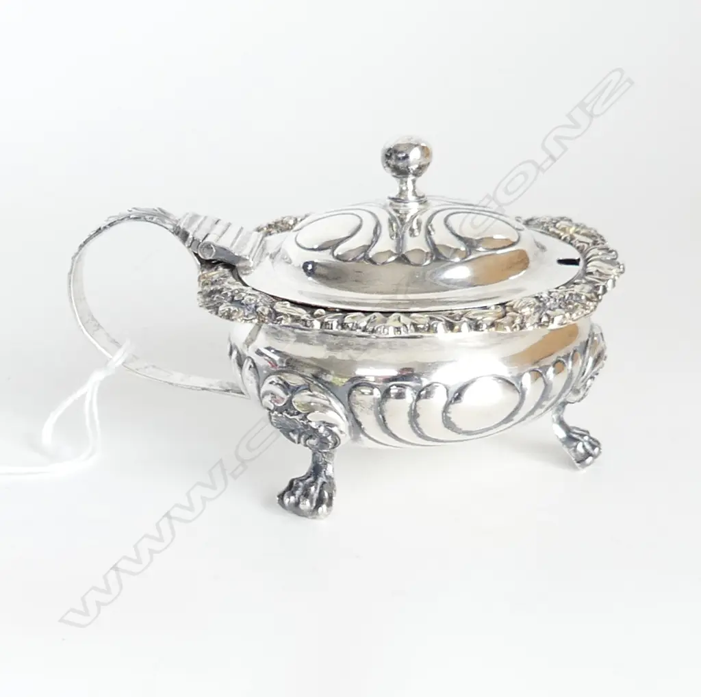 GEORGE III SILVER SALT LONDON 1818 BY ROBERT PEPPIN 179gm Image 1++