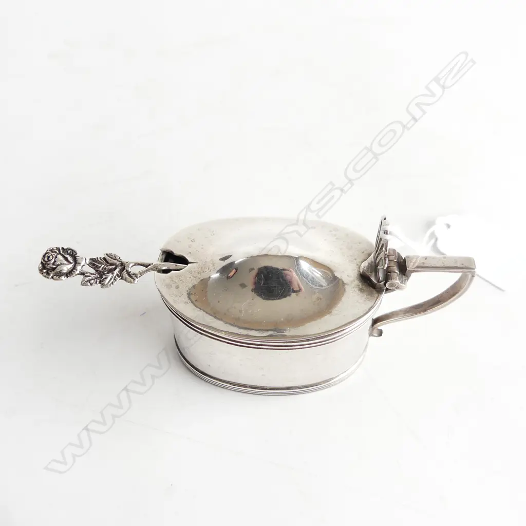 STG SILVER MUSTARD POT, LONDON 1911 66 GRMS Image 1++