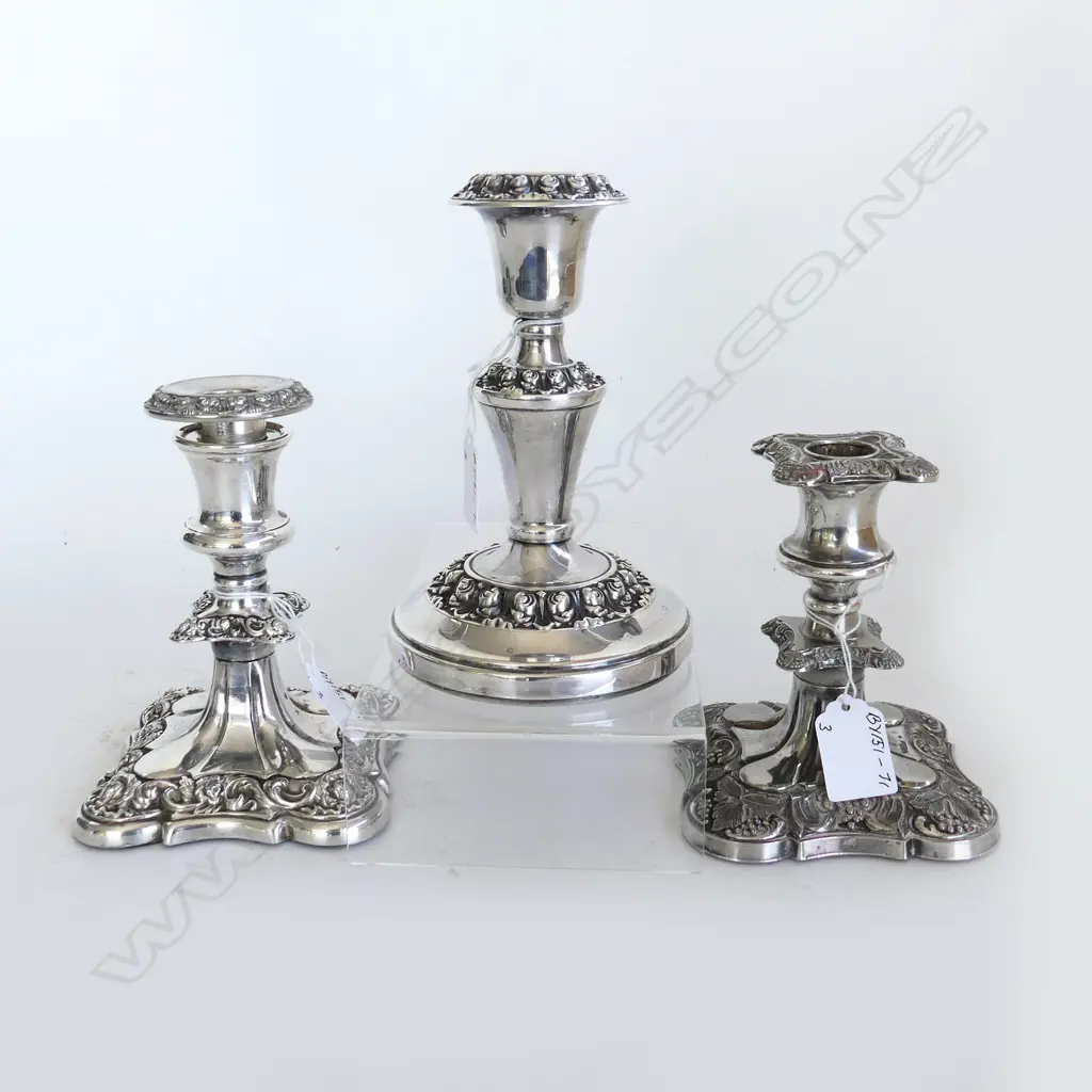 3 SILVER PLATE CANDLESTICKS. Tallest H.180mm Image 1++
