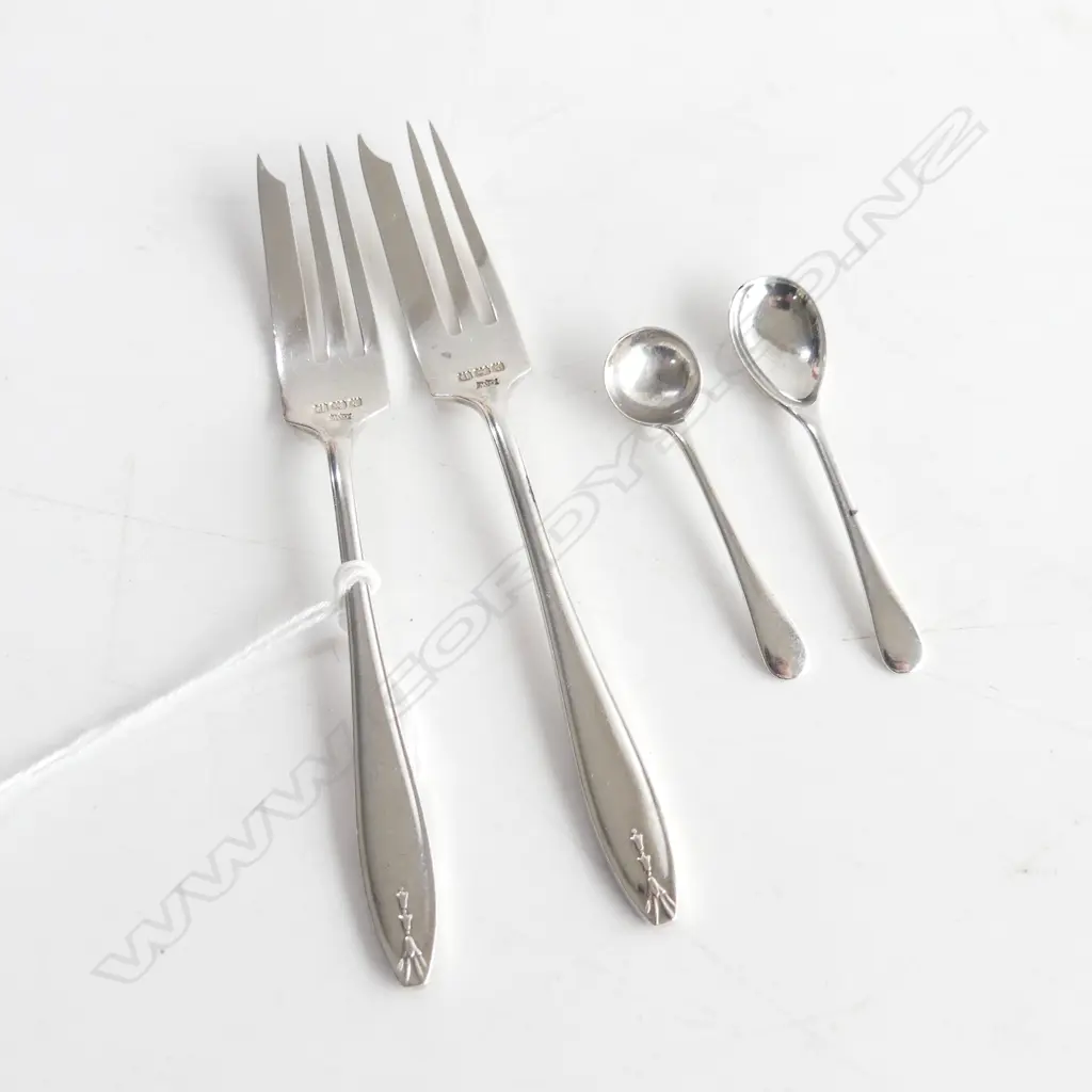 2 STG SILVER MUSTARD SPOONS +2 PICKLE FORKS Image 1++
