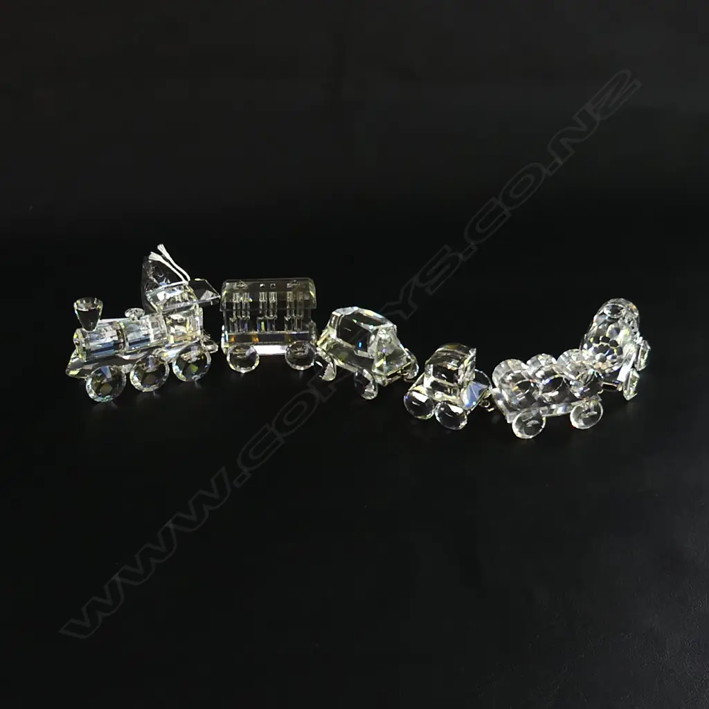 6 PCE SWAROVSKI CRYSTAL TRAIN; ENGINE & 5 CARRIAGES IN ORIG. BOXES Image 1++