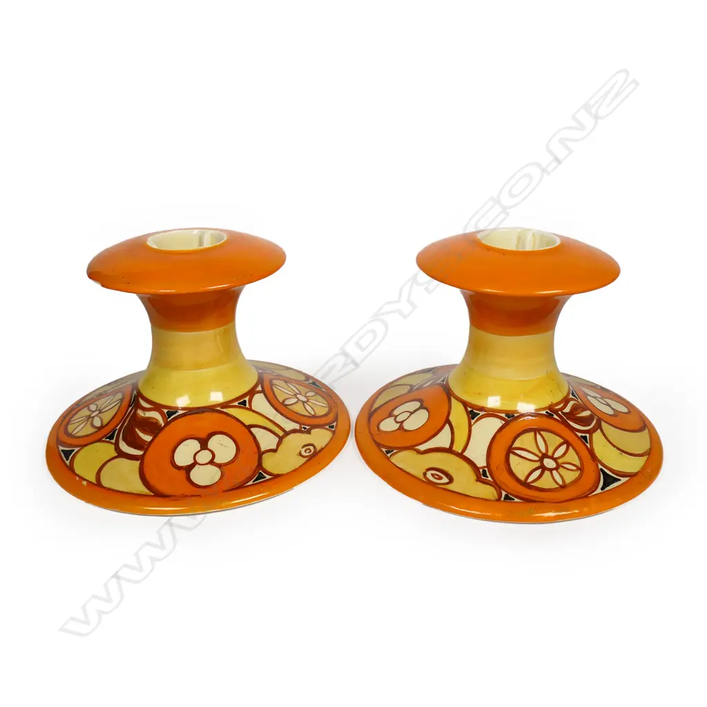 A pair of Clarice Cliff Bizarre candlesticks, Image 1++
