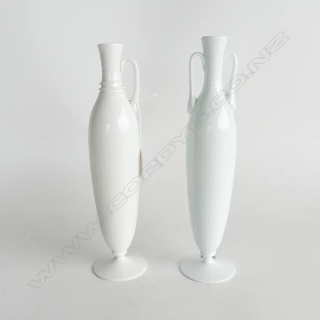 2 WHITE SWEDISH LINDSHAMMAR VASES, GUNNAR ANDER DESIGN, H.280mm Image 1++