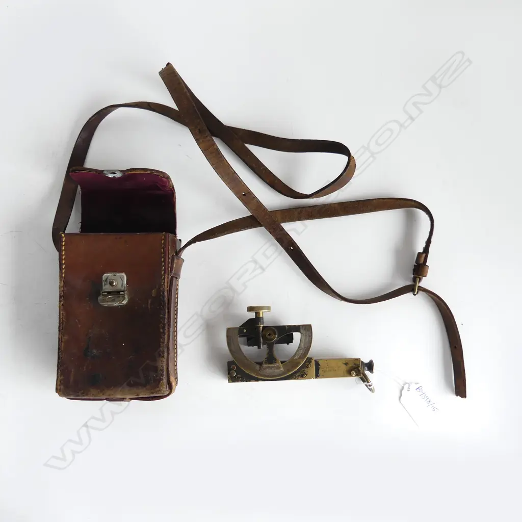 ENGINEERS ABNEY LEVEL IN LEATHER CASE - NZ RETAILER LITTLEJOHNS WELLINGTON L.125mm Image 1++