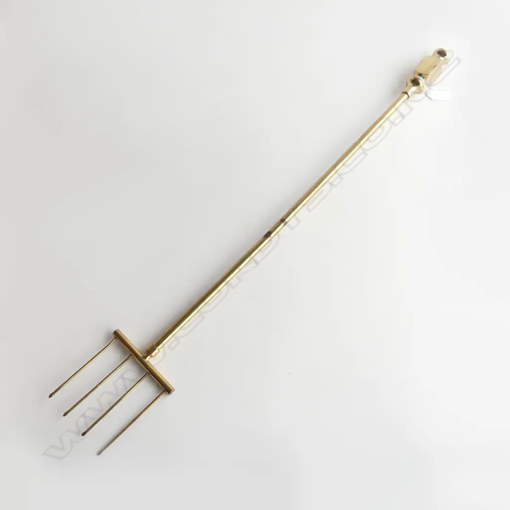 LARGE BRASS FORK, 73CM Image 1++