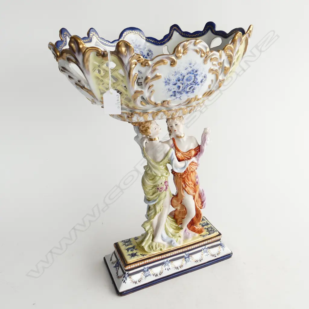CONTINENTAL PORCLAIN 2 DANCING LADYS TABLE CENTER PC H460MM Image 1++