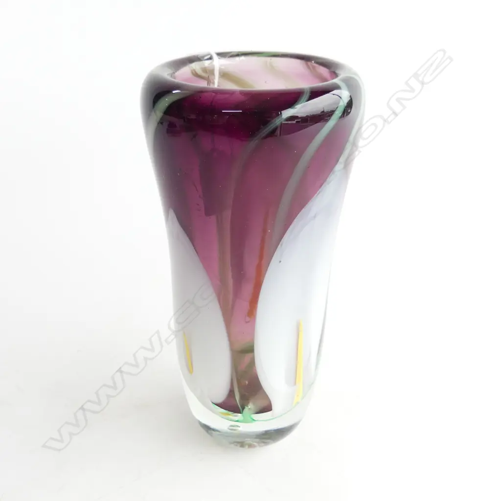 PETER VIESNIK ARUM LILY VASE H.180mm Image 1++