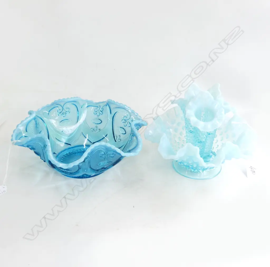 EDWARDIAN BLUE GLASS BOWL DIA 250MM & BLUE GLASS EPERGNE VASE H180MM Image 1++