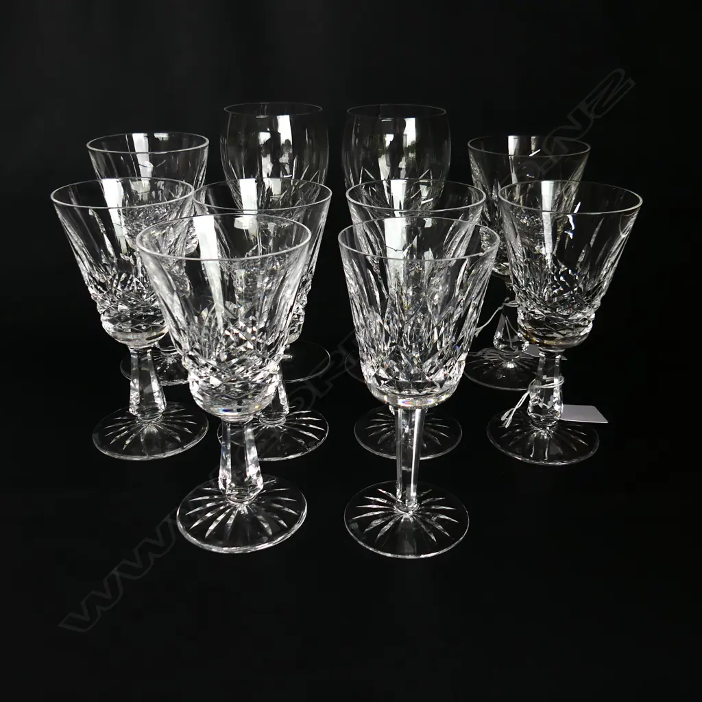 SIX WATERFORD WINE GLASSES WITH 2 LARGE AND 2 ROYAL DOULTON WINE GLASSES H 180 MM Image 1++
