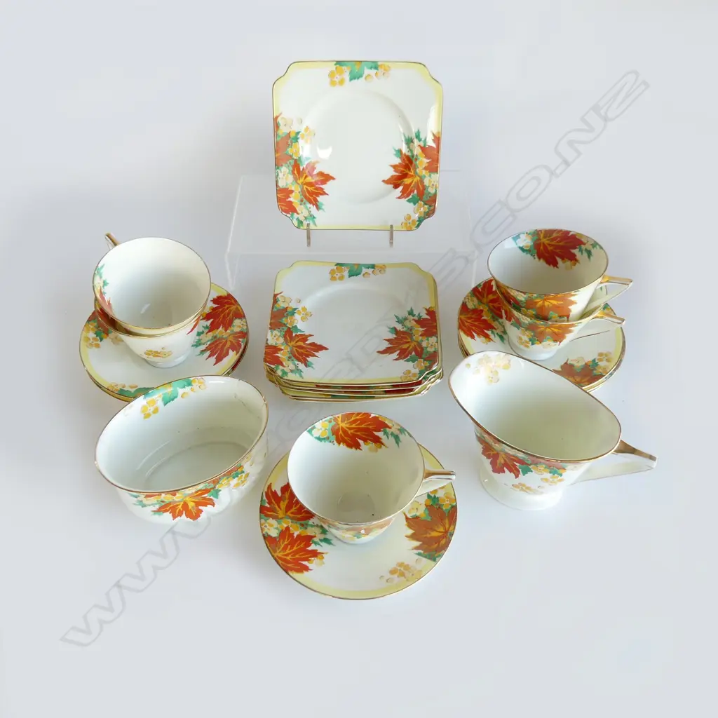 ROYAL DOULTON FINE CHINA TRIOS, DECO ORANGE LEAF DESIGN, 6 SETTING, 1 CUP MISSING & SUGAR BOWL CRACKED Image 1++
