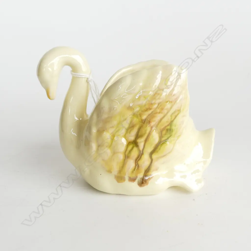 SMALL SIZE TRICKLE GLAZE C/LYNN SWAN L110 H90MM Image 1++