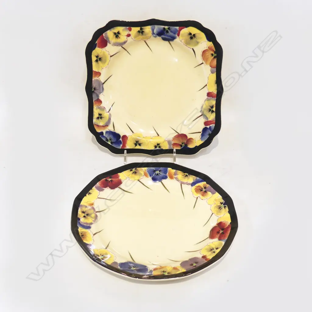 TWO ROYAL DOULTON PANSY PATTERN PLATES - SQUARE AND ROUND  Dia.210mm Image 1++