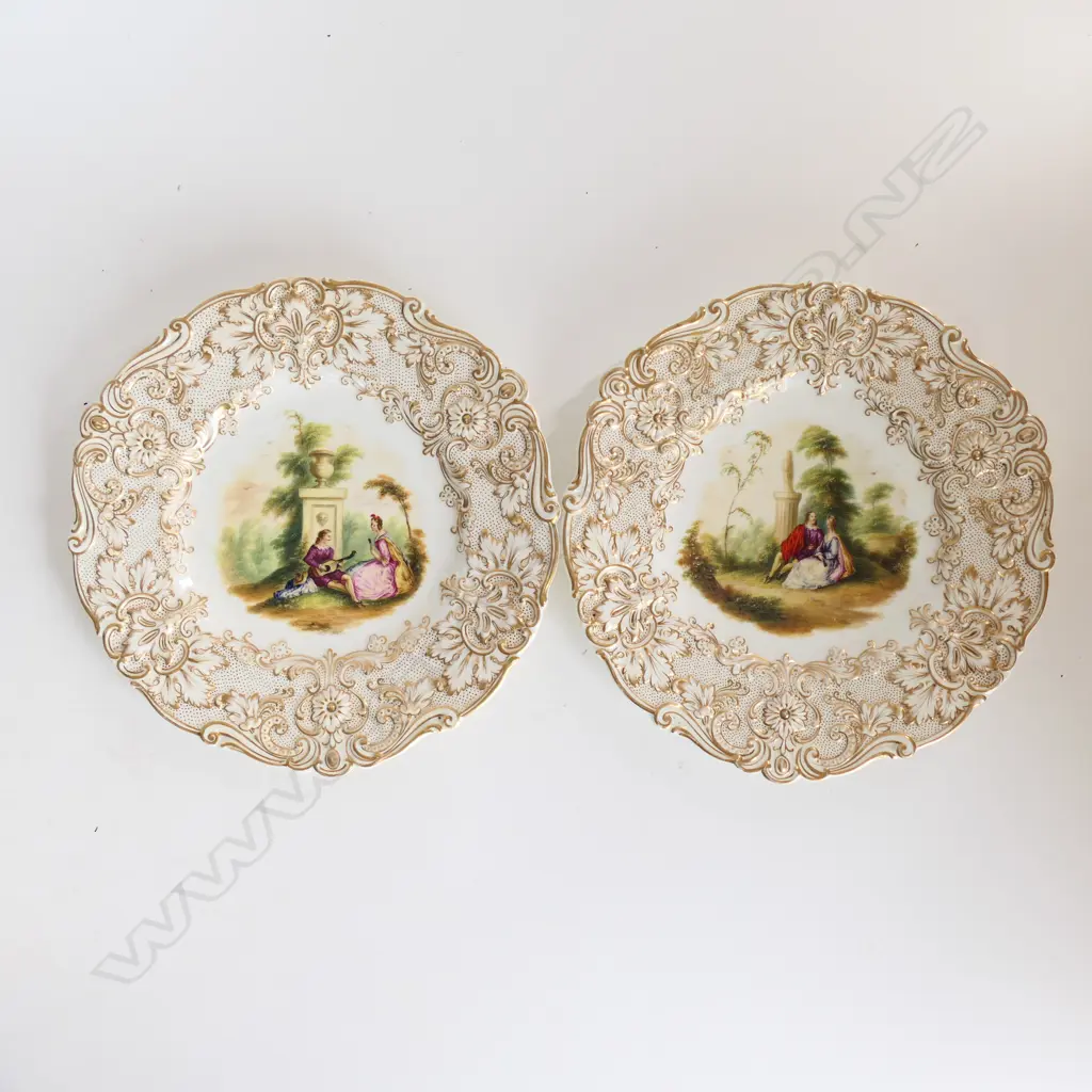 PR 19THC GERMAN PORCELAIN H/PAINTED PLATES Romantic Couples in landscapes Meissen? Dia.245mm Image 1++