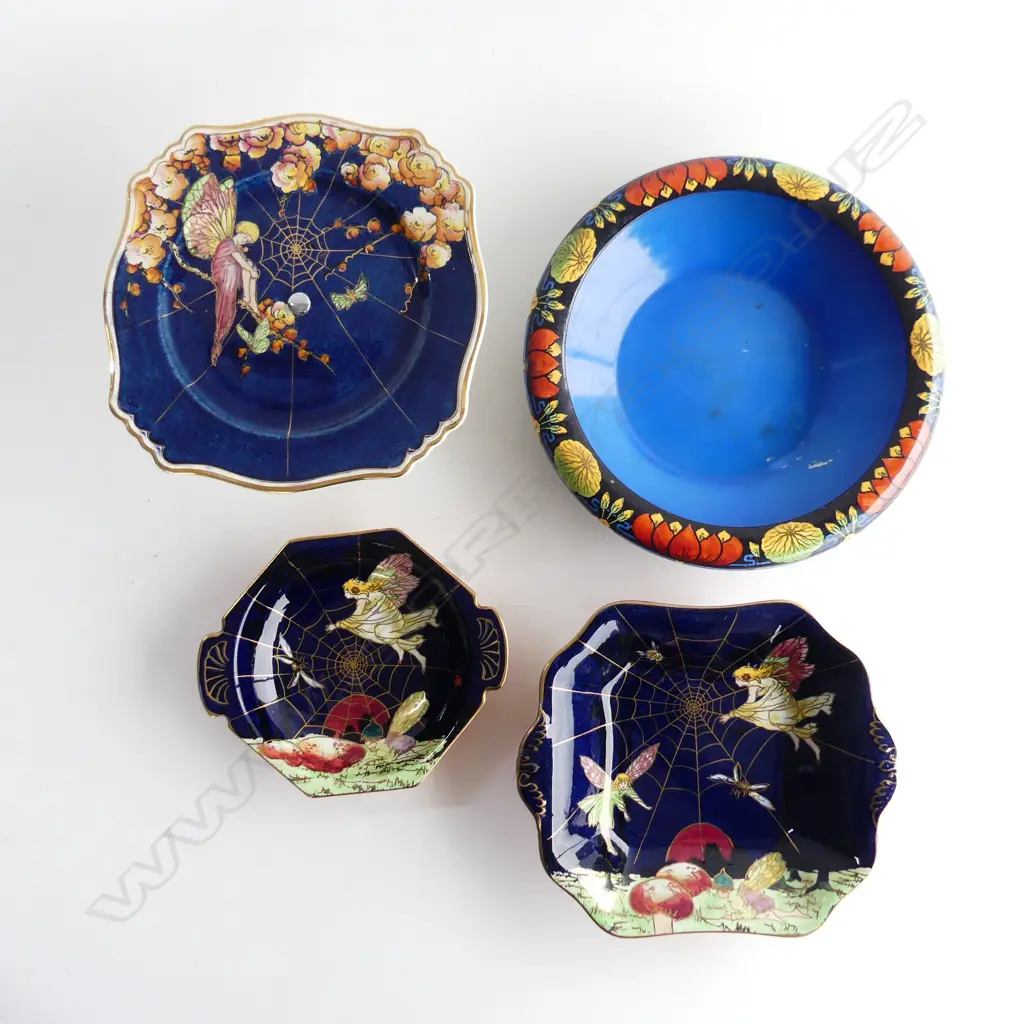 3 PCES ROYAL WINTON FAIRYLAND: 2 BOWLS & CAKE STAND 220mm dia + CROWN DUCAL FLOAT BOWL 260mm dia Image 1++