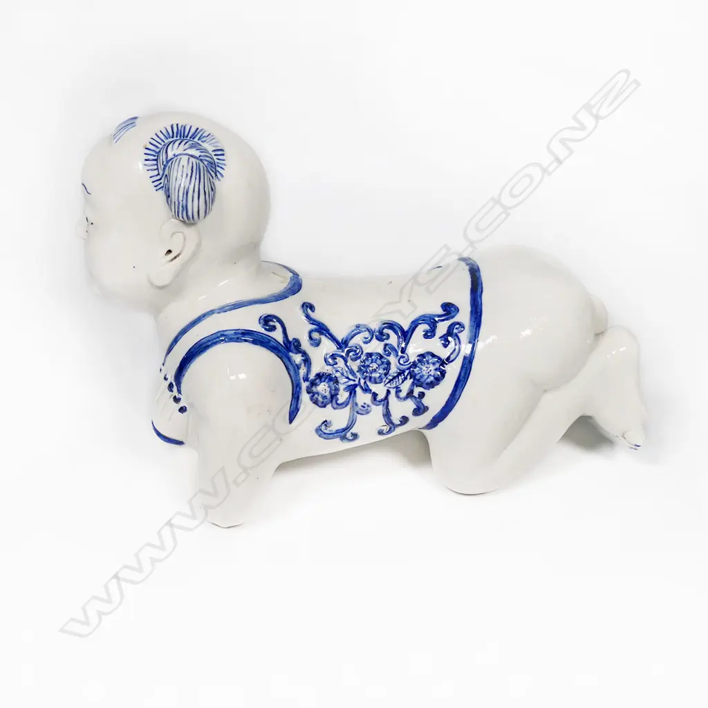 LGE CHINESE PORCELAIN PILLOW AS KNEELING BOY Image 1++