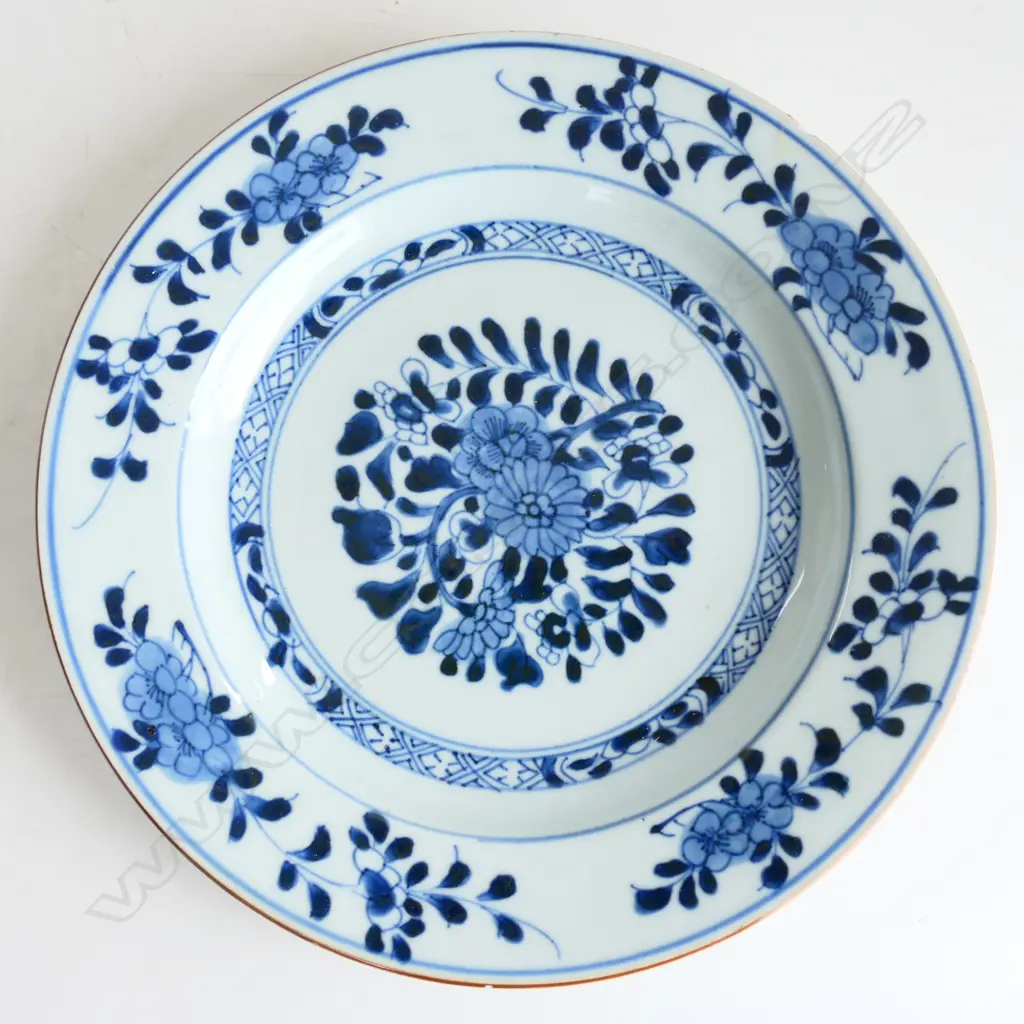 18th/19thC CHINESE BLUE AND WHITE PLATE dia.225mm Image 1++