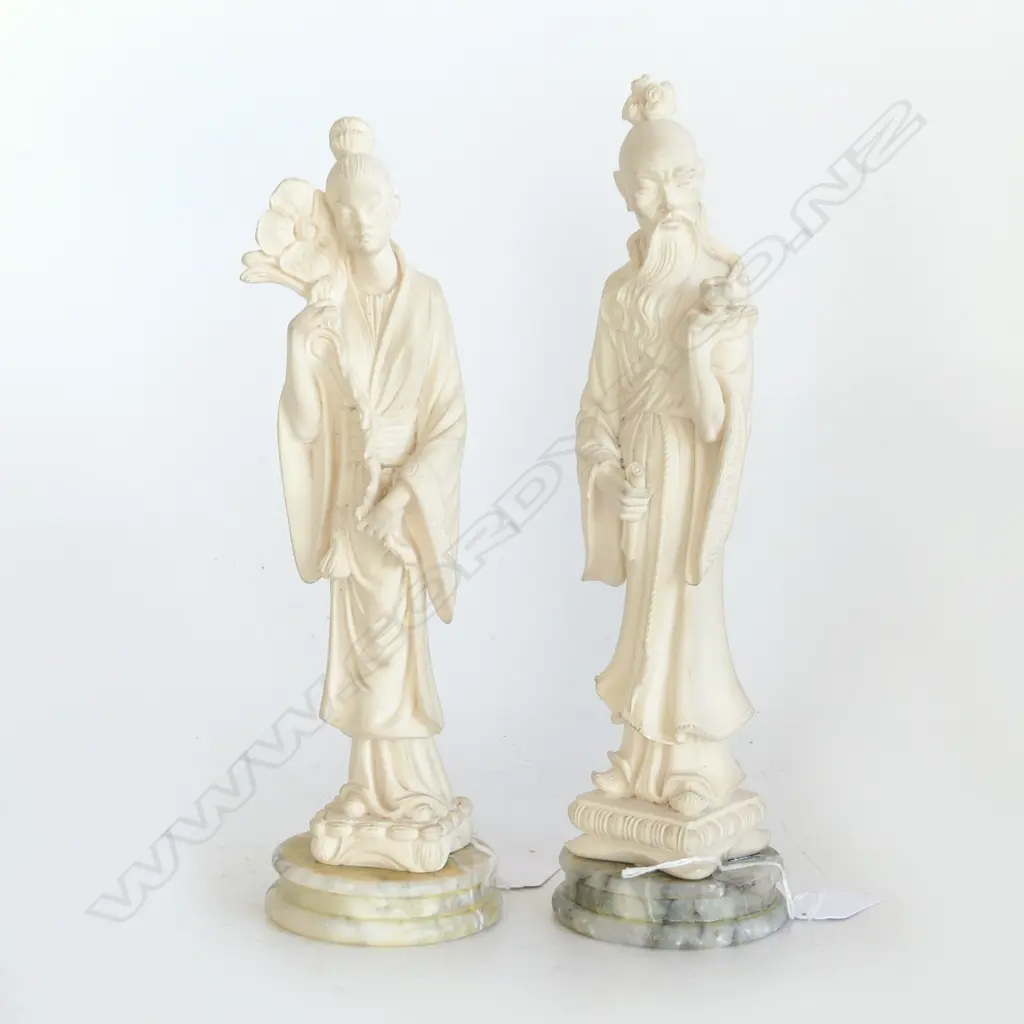 2 CHINESE FIGURES ON MARBLE BASE, MALE & FEMALE, RESIN, H.280mm with stand Image 1++