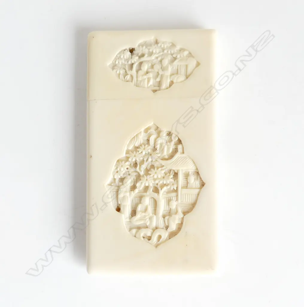 CARVED IVORY CHINESE CARD HOLDER H 80 MM Image 1++
