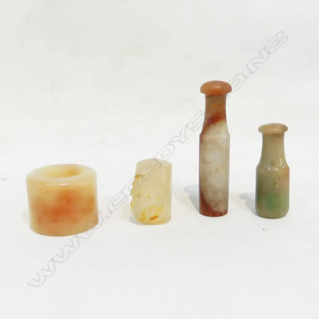 TWO JADE CIGARETTE HOLDERS/ARCHERS RING/BEAD Image 1++