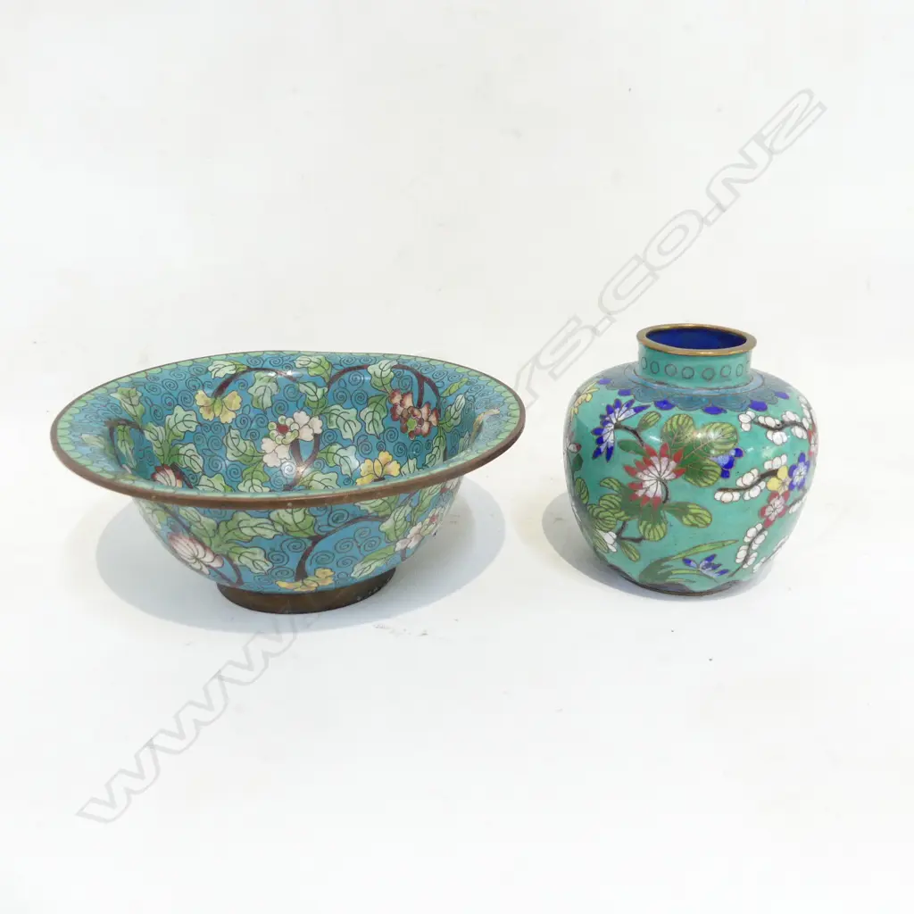 TWO EARLY 1900s CHINESE CLOISONNE PIECES FLORAL DECORATION (ex. condition) Image 1++