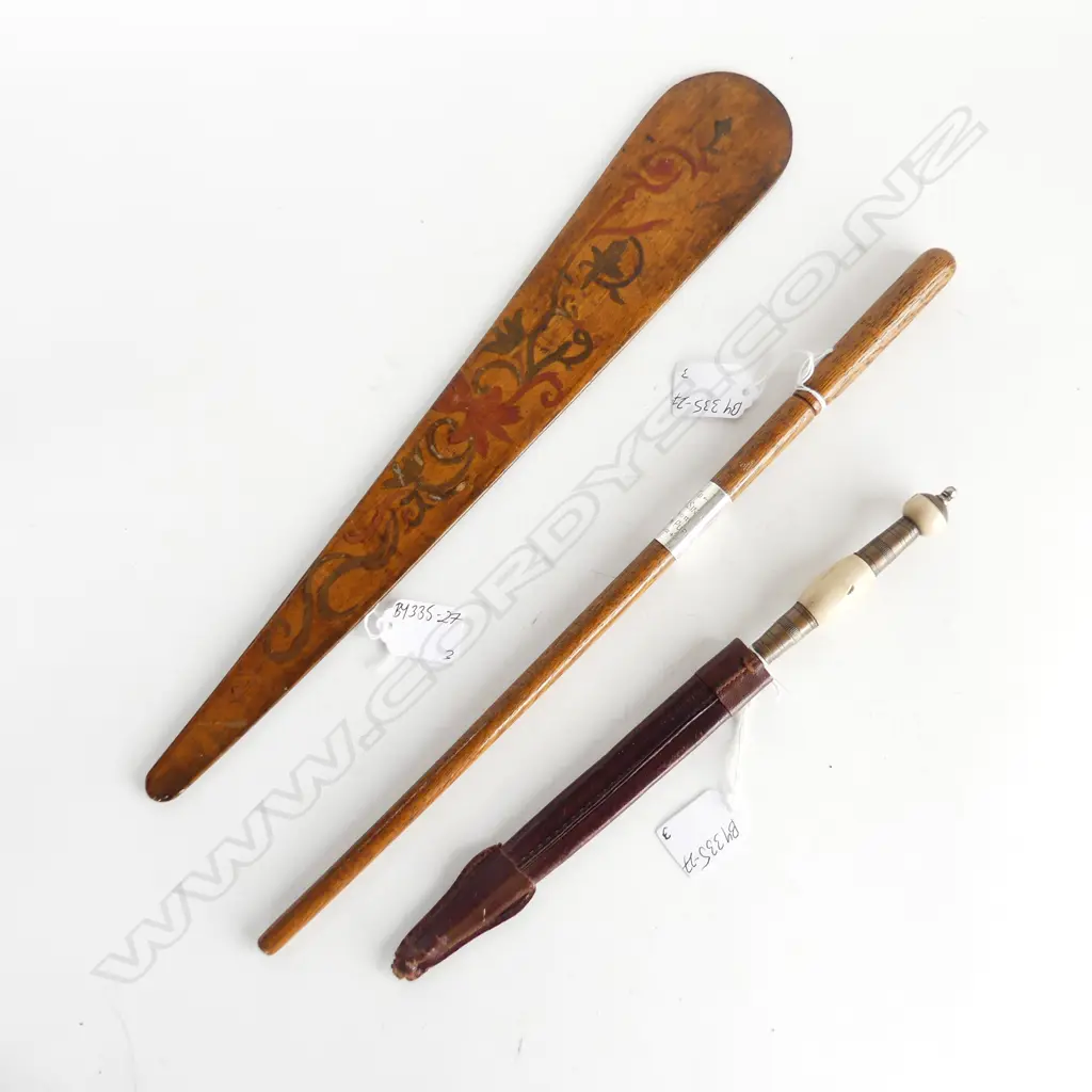 WOODEN BATON SILVER FERRULE DATED 1924, DAGGER LIKE OPENER RIO BRANCO + WOODEN HANDPAINTED & CARVED SPATULA L.416mm Image 1++