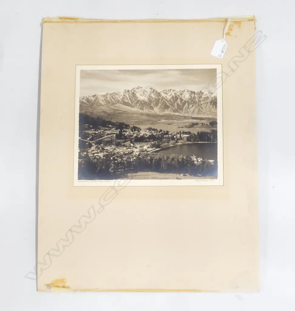 GEORGE CHANCE PHOTO - QUEENSTOWN Image 1++