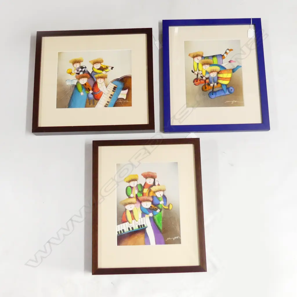 3 JOYCE ROYBAL WHIMSICAL MIXED MEDIA, 2 H.250 x 200, H.200 x 250mm Image 1++