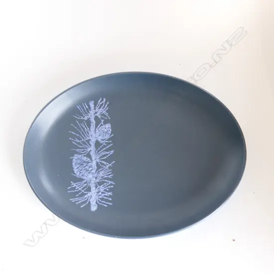 DOROTHY THORPE 'PINE' OVAL PLATTER 330mm X 250mm
