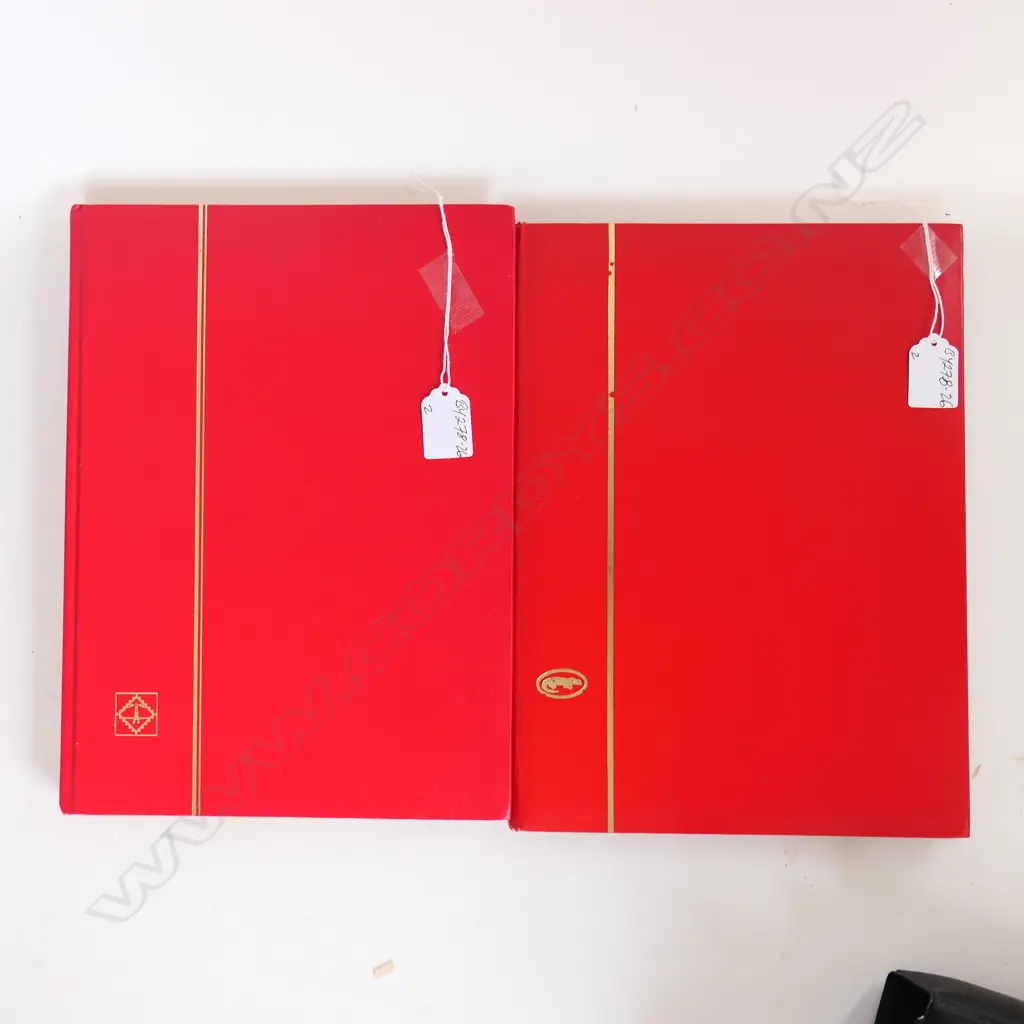 2 STAMP ALBUMS W COLLECTIONS OF INDIAN & CANADIAN STAMPS Image 1++