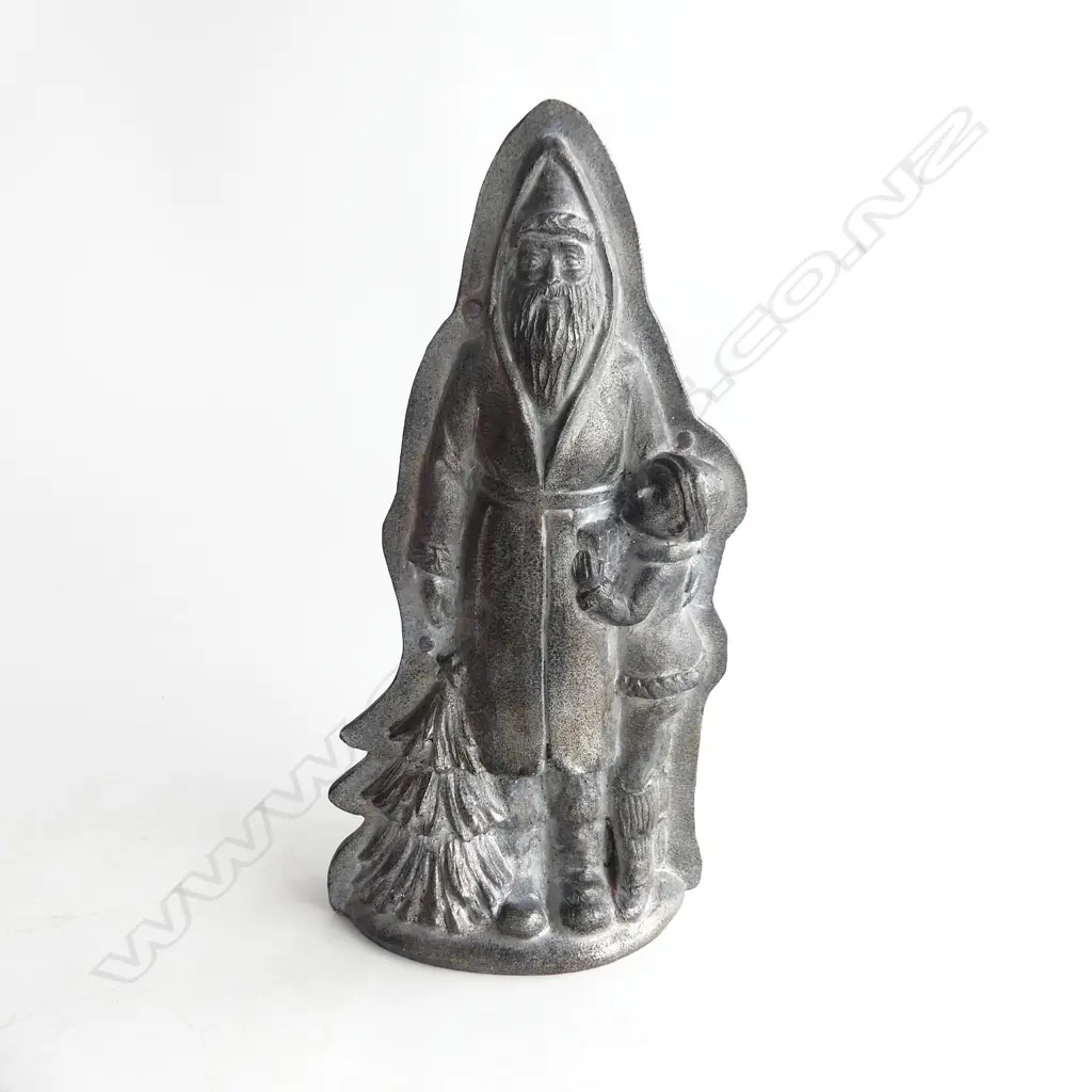 VINTAGE STYLE SANTA IN SHAPE OF CHOCOLATE MOULD 280 mm Image 1++