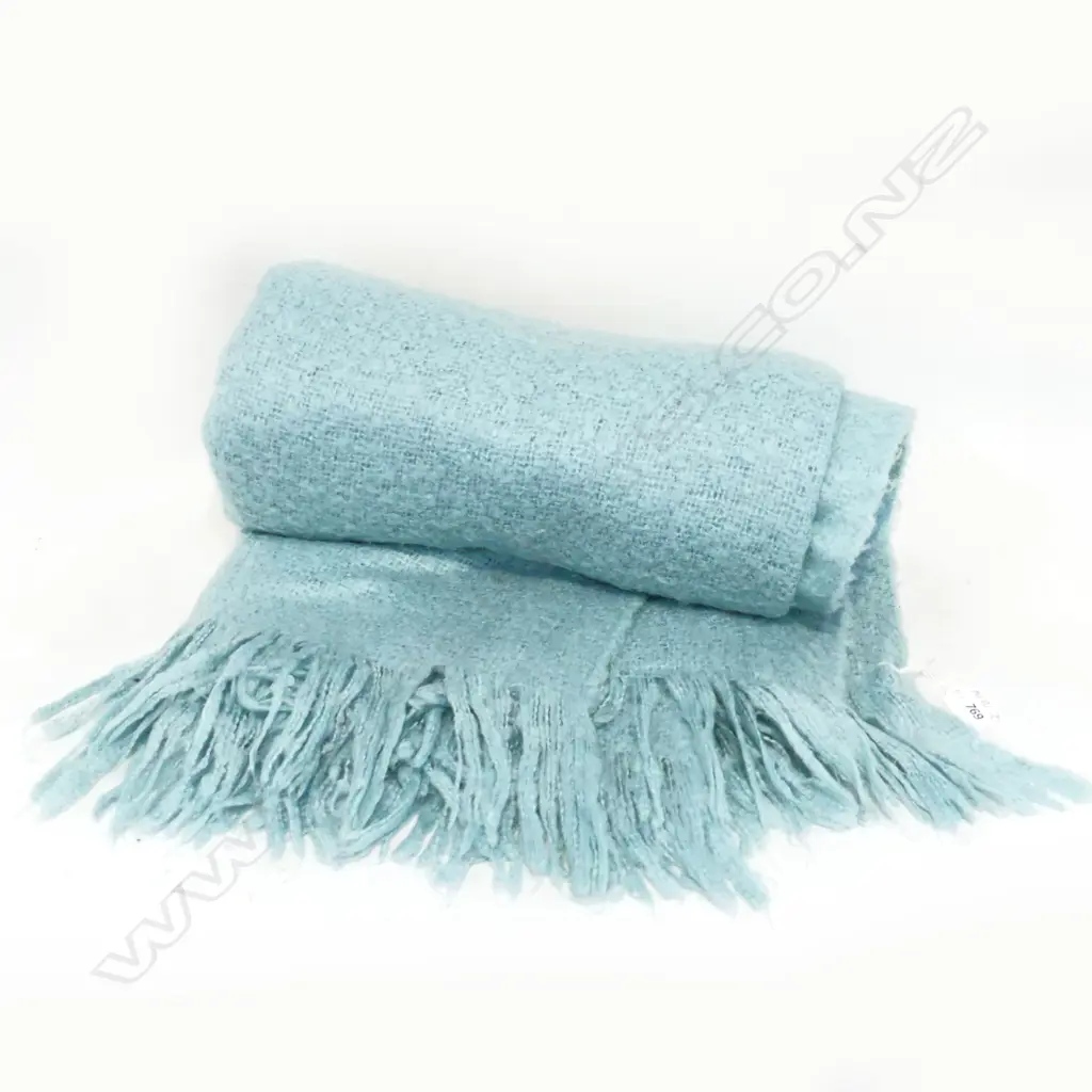 2 THROWS 1300 X 1700 LINENS & MOORE MOHAIR & FRENCH COUNTRY ACRYLIC Image 1++