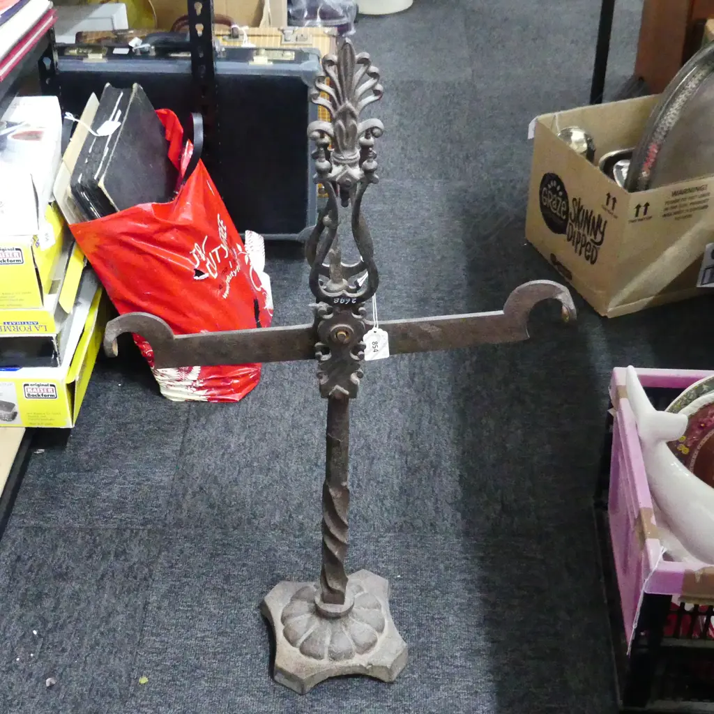 ANTIQUE CAST IRON SCALES H.750mm + WEIGHTS ETC Image 1++