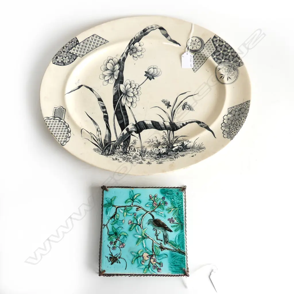 LRG SERVING DISH & VICTORIAN TILE TRIVET w BIRD ON BRANCH  Image 1++
