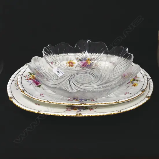 2 LG ROYAL CROWN DERBY ASHETS (SMALLER w. HAIRLINE) 345x435mm + GLASS BOWL 325mm dia