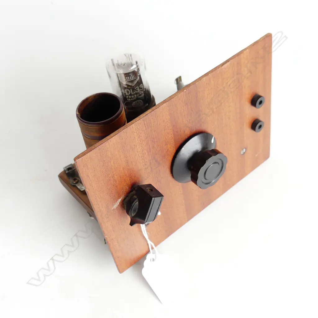 Hikers 1 - popular one-valve, low voltage (space charge), radio design Image 1++