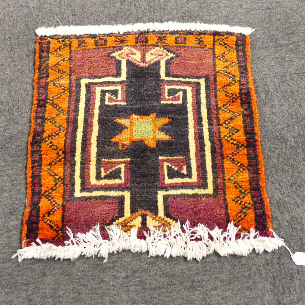 SMALL PERSIAN HAND KNOTTED RUG, 490 x 480mm Image 1++