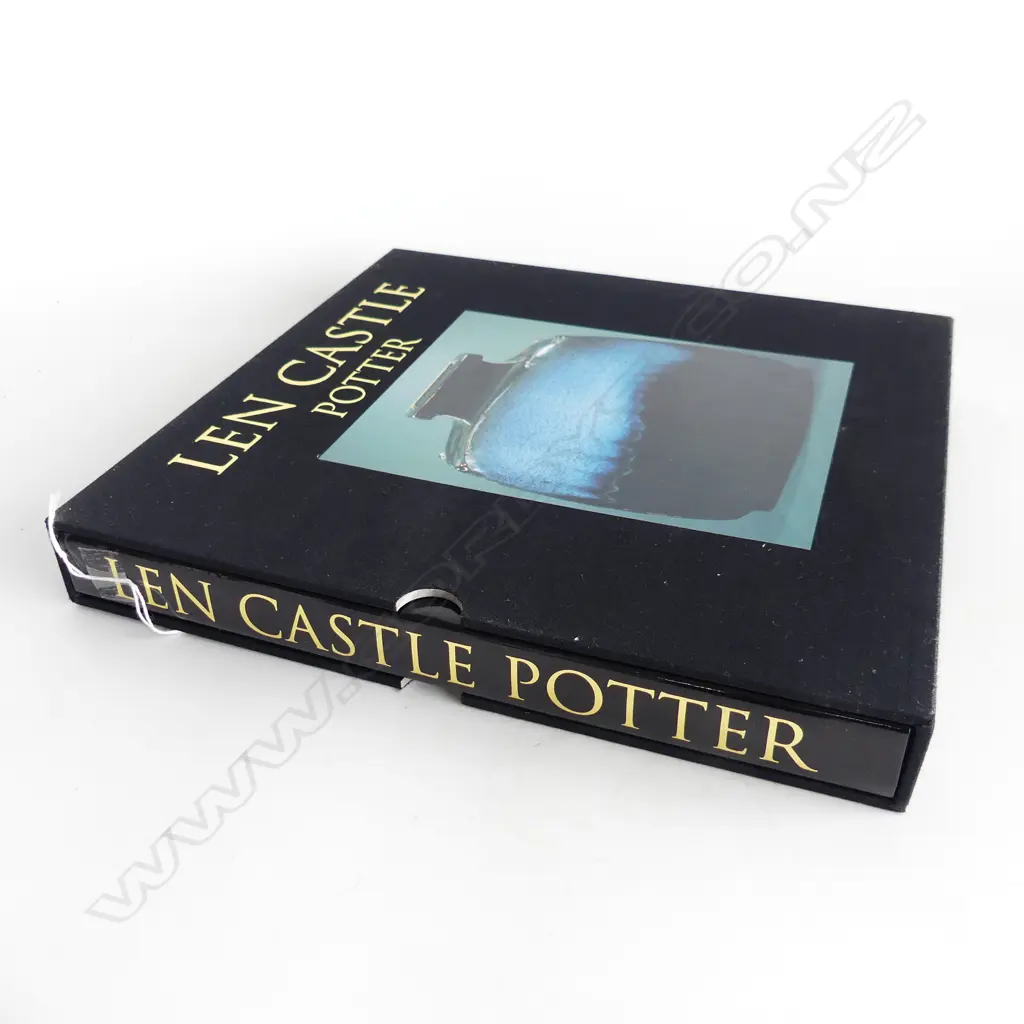 SIGNED CASED BOOK: LEN CASTLE POTTER Image 1++