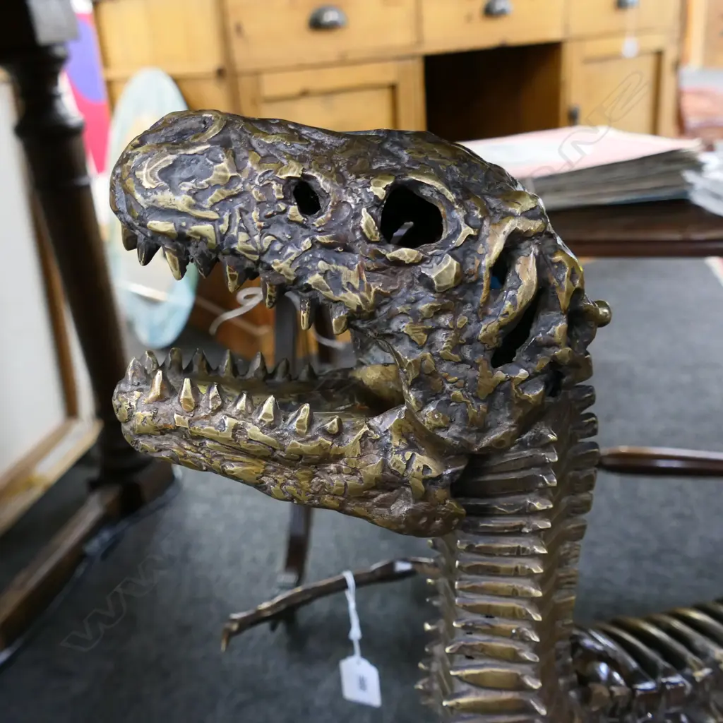 BRONZE SCULPTURE T-REX DINOSAUR SKELETON, DAMAGE TO ONE ARM, H.620mm L.800mm Image 1++