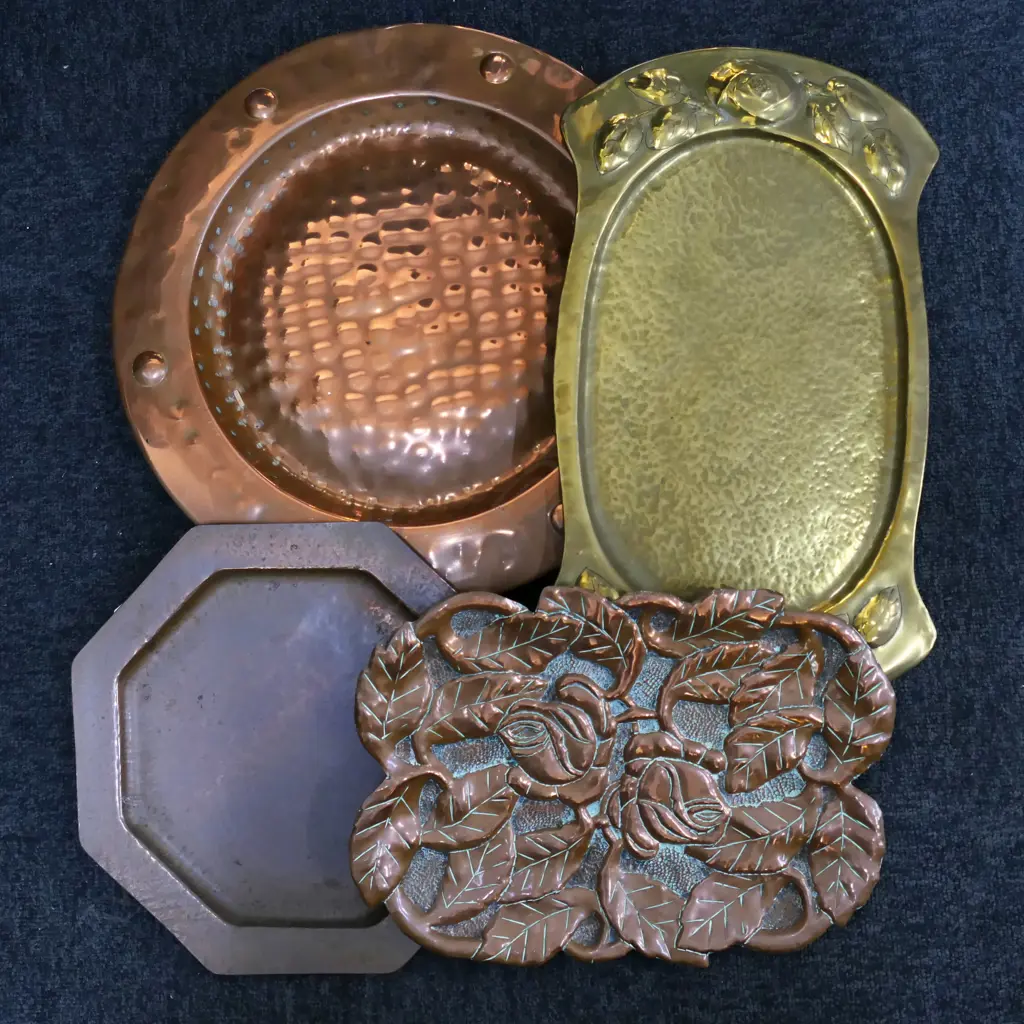 4 ARTS & CRAFTS COPPER / BRASS TRAYS 420mm dia Image 1++