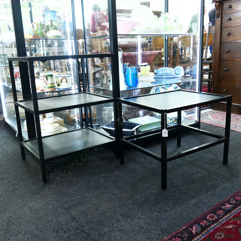 2 CONTEMPORARY BLACK SIDE TABLES Image 1++