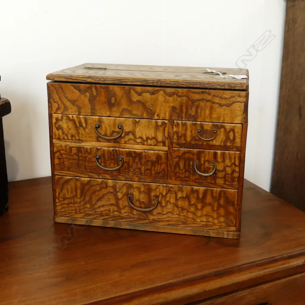 OLD JAPANESE SEWING BOX AF Image 1++