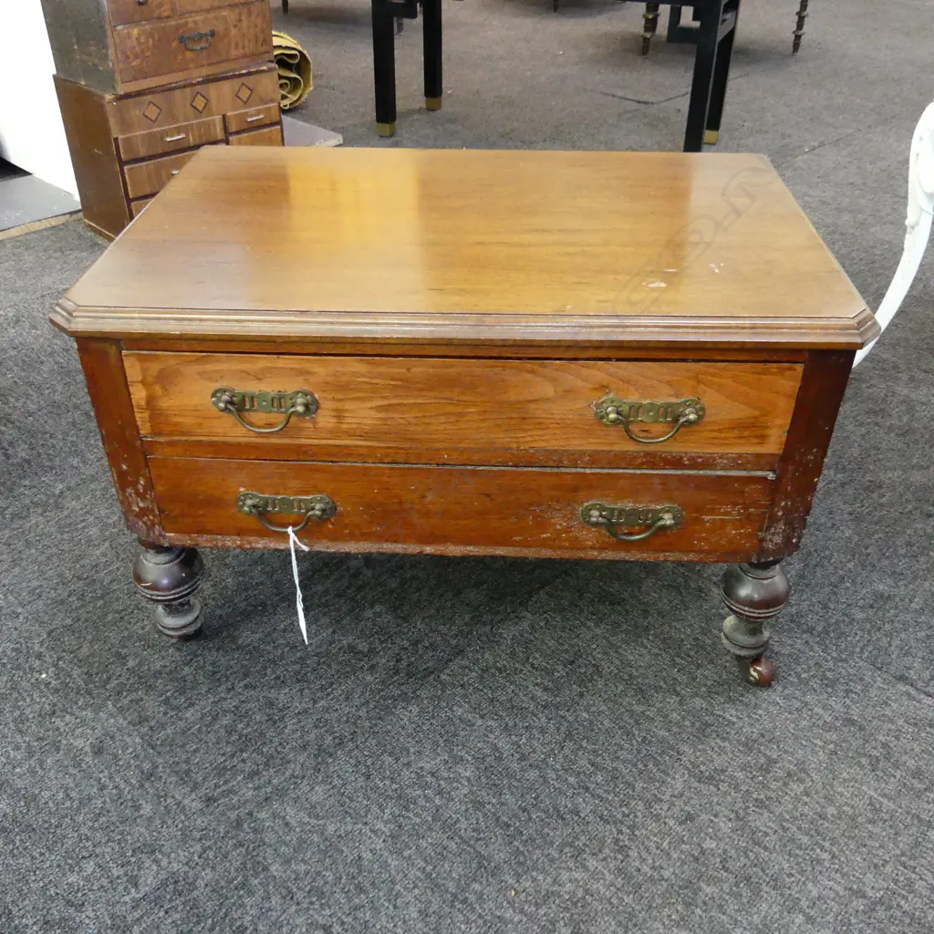 VICT 2 DRAWER SIDE TABLE H 400 MM Image 1++