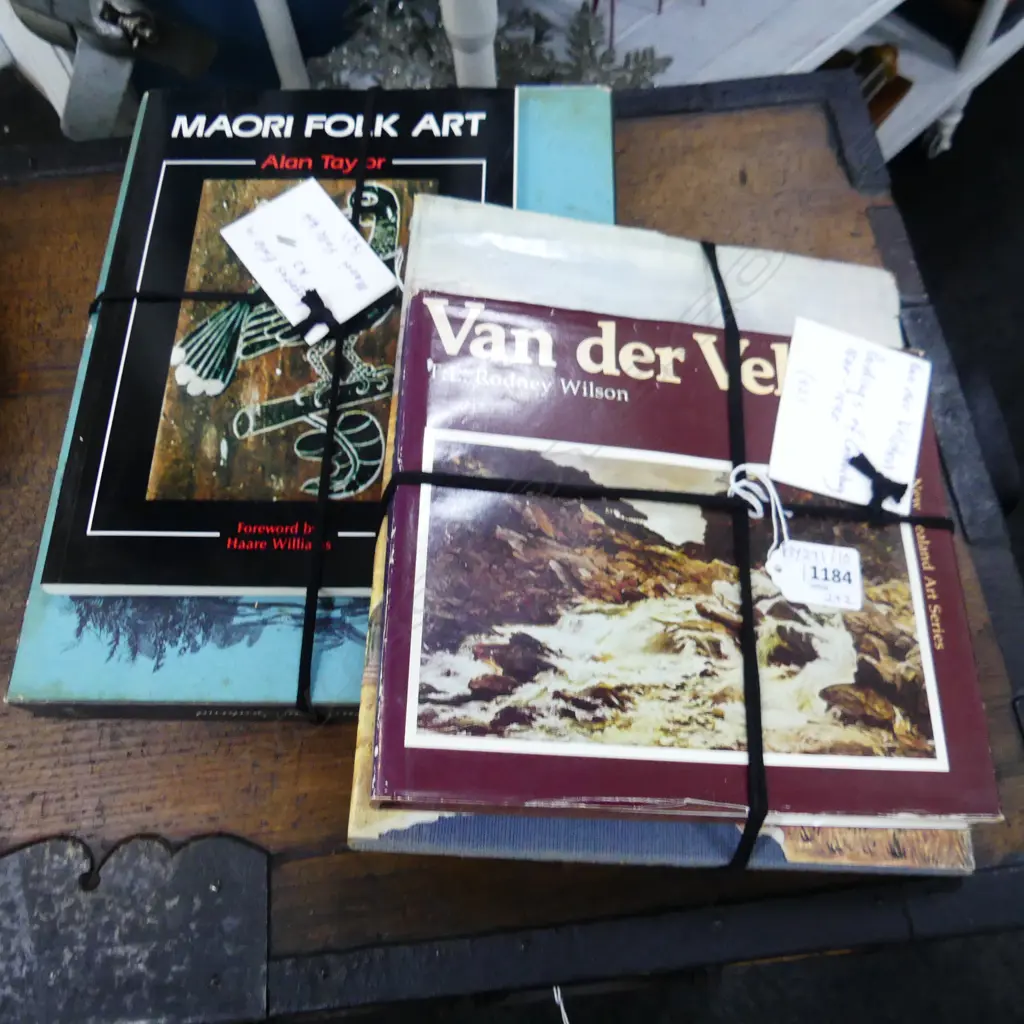 4 ART BOOKS; ALAN TAYLOR MAORI FOLK ART, AUGUSTUS EARLE IN NZ, VAN DER VELDEN, PAINTINGS OF CANTERBURY 1840-1890 Image 1++