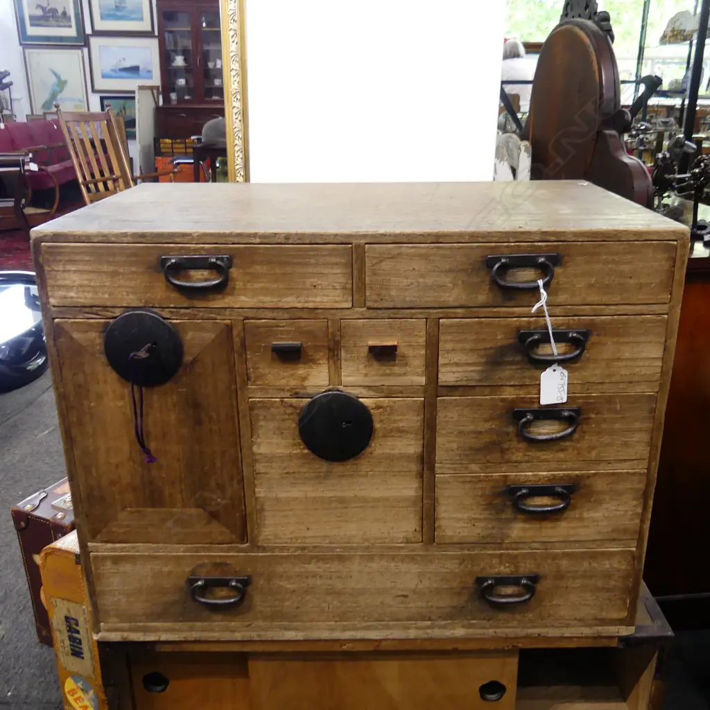 OLD JAPANESE CABINET. 8 drawers 2 doors + hidden drawers. H.420mm. Image 1++