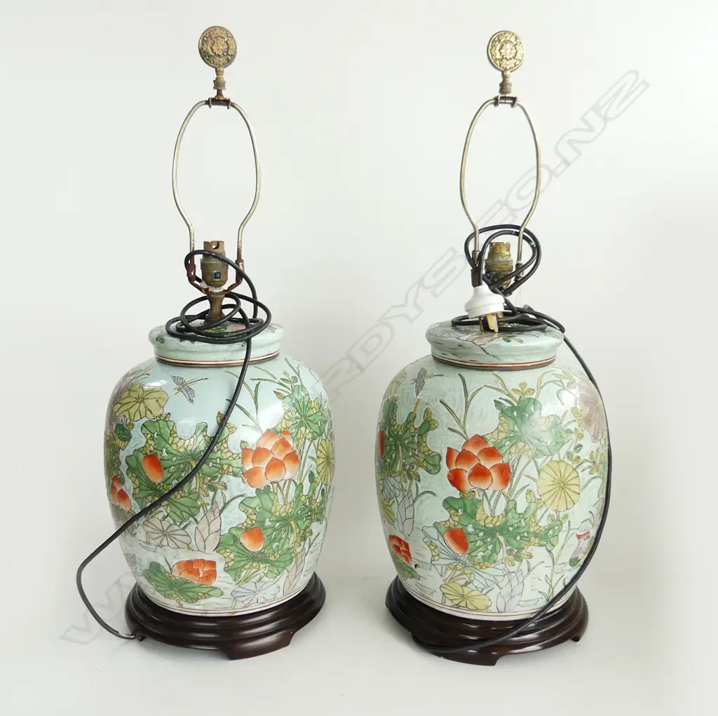 PAIR OF CHINESE GINGER JAR LAMPS ON STANDS  - NO SHADES H.360 (does not include shade frame) Image 1++
