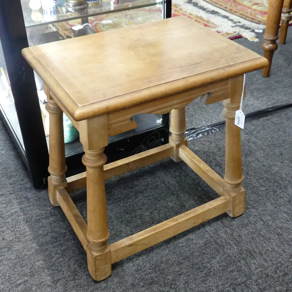 SMALL PINE JOINT STYLE STOOL  H 410 MM Image 1++