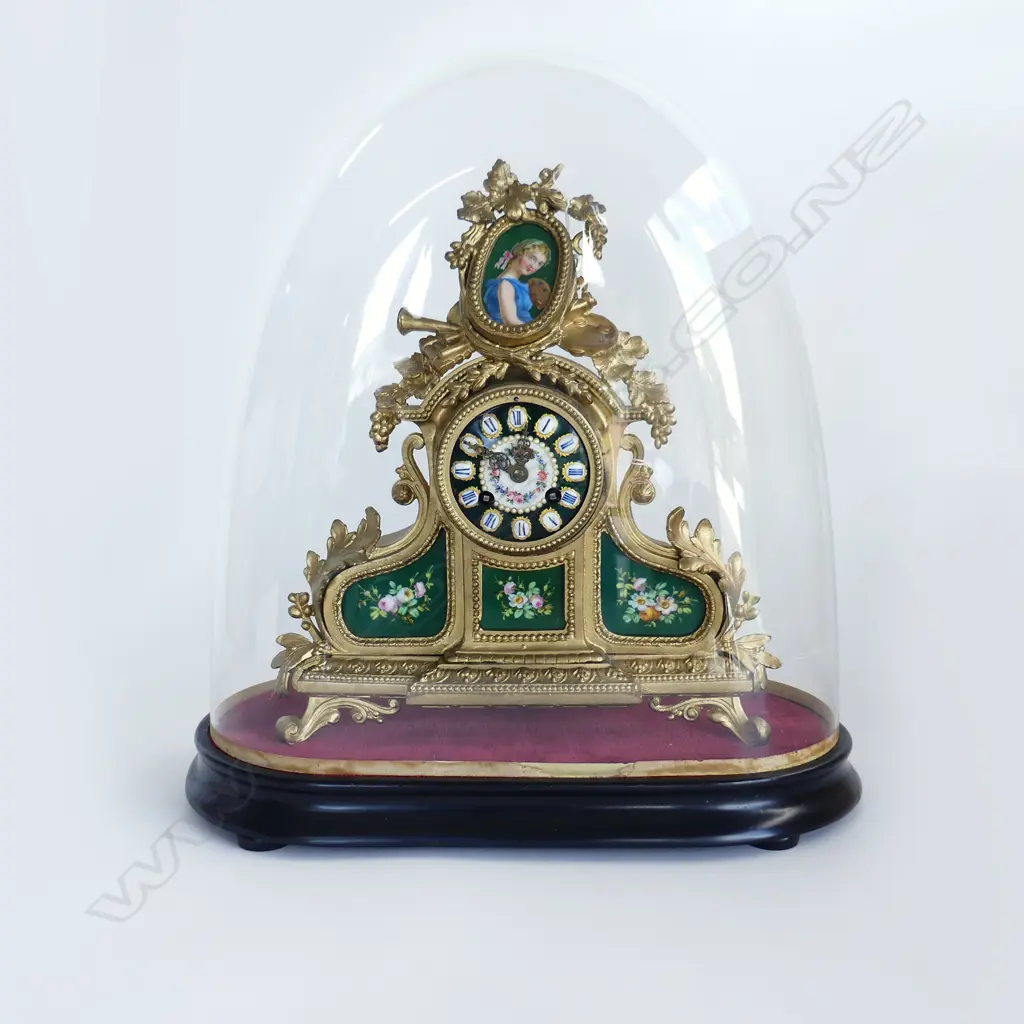DOMED FRENCH MANTLE CLOCK ON STAND, REGUILDED & MINOR DAMAGE, H.445mm (w dome & stand) KEY Image 1++